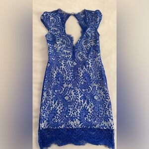 Elegant Women's Lace V-Neck Dress in Royal Blue